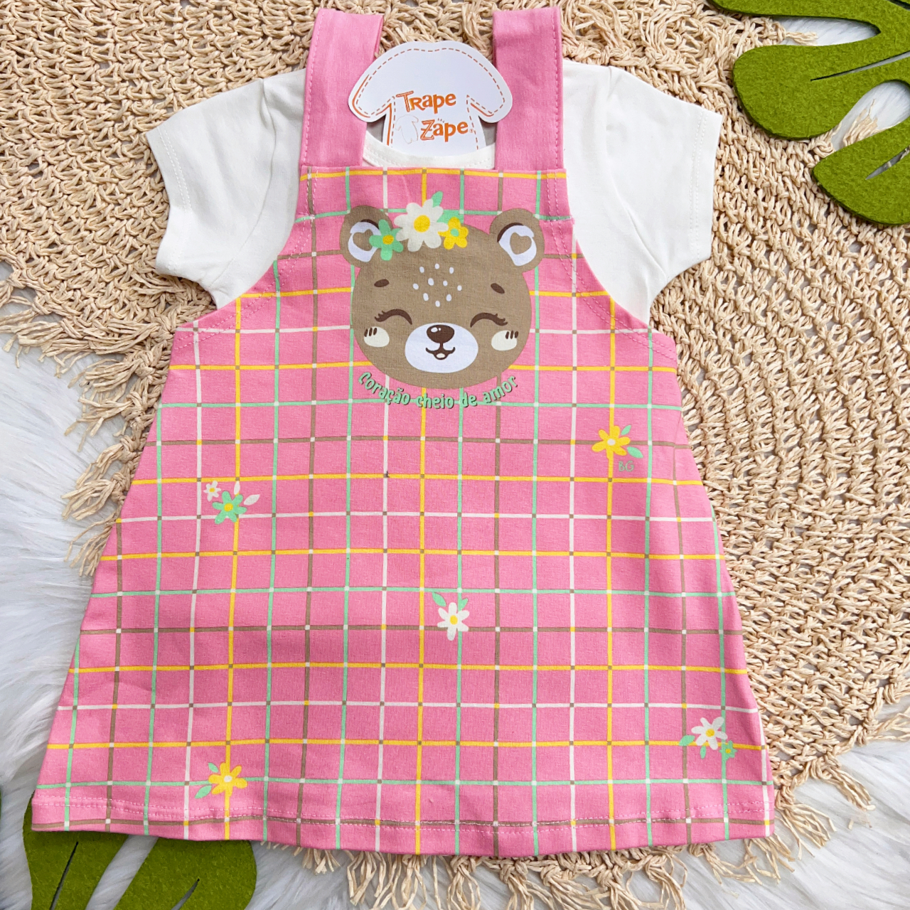 Conj. Blusa Manga Curta e Salopete Xadrez Ursinha - Rosa e Off White